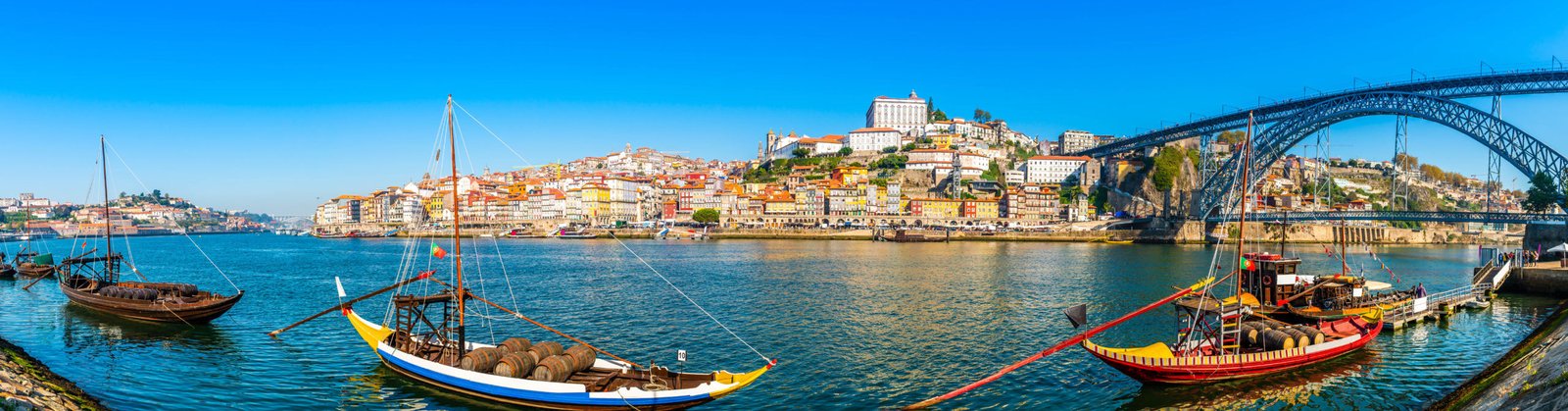 AdobeStock_296896788-1-scaled Razões para investir  em Portugal